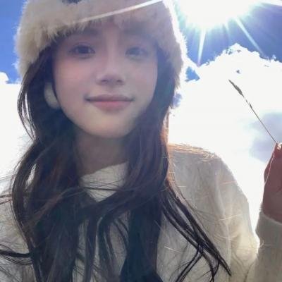 女交通员